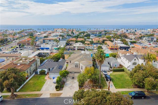 Redondo Beach, CA 90277,627 S Gertruda AVE