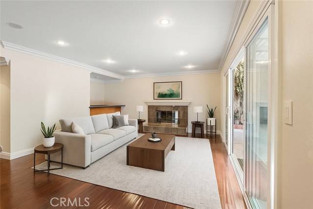 Westlake Village, CA 91361,1885 Fallview Rd.