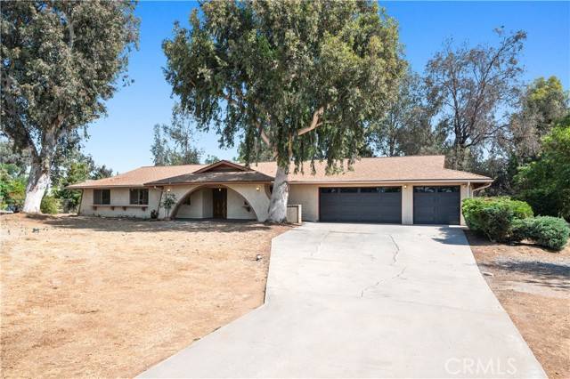 Riverside, CA 92508,18561 Bert RD
