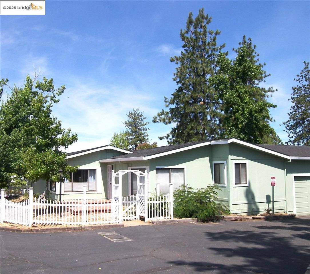 Groveland, CA 95321,22608 Prospect HTS