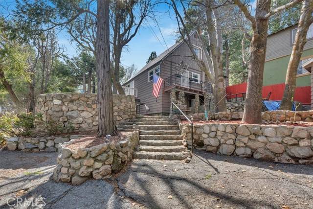 Crestline, CA 92325,674 Rocky LOOP