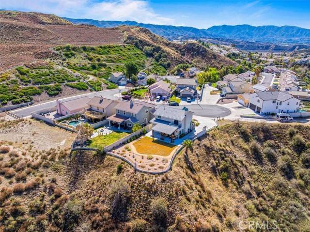 Canyon Country, CA 91387,14519 Stone Ridge CT