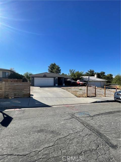 Victorville, CA 92395,14172 La Paz DR