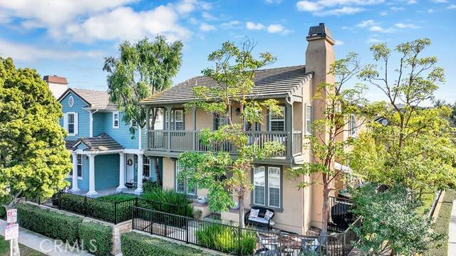 Ladera Ranch, CA 92694,2 Delphinium ST 40