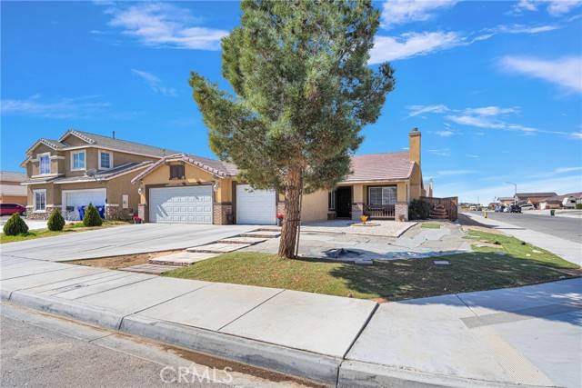 Adelanto, CA 92301,17968 Landon CT