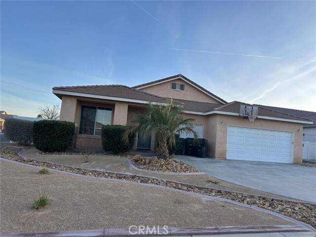 Victorville, CA 92392,14039 Dahlia DR