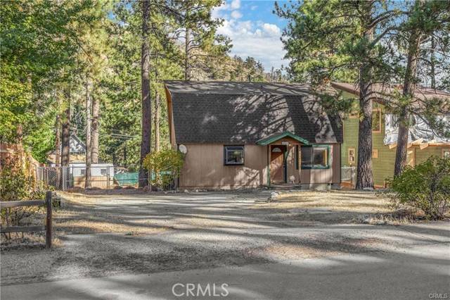 Wrightwood, CA 92397,5768 Heath Creek DR