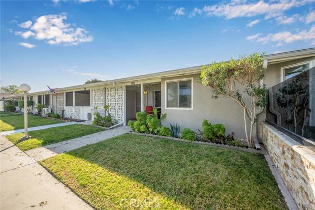 Seal Beach, CA 90740,13681 St Andrews DR 25H