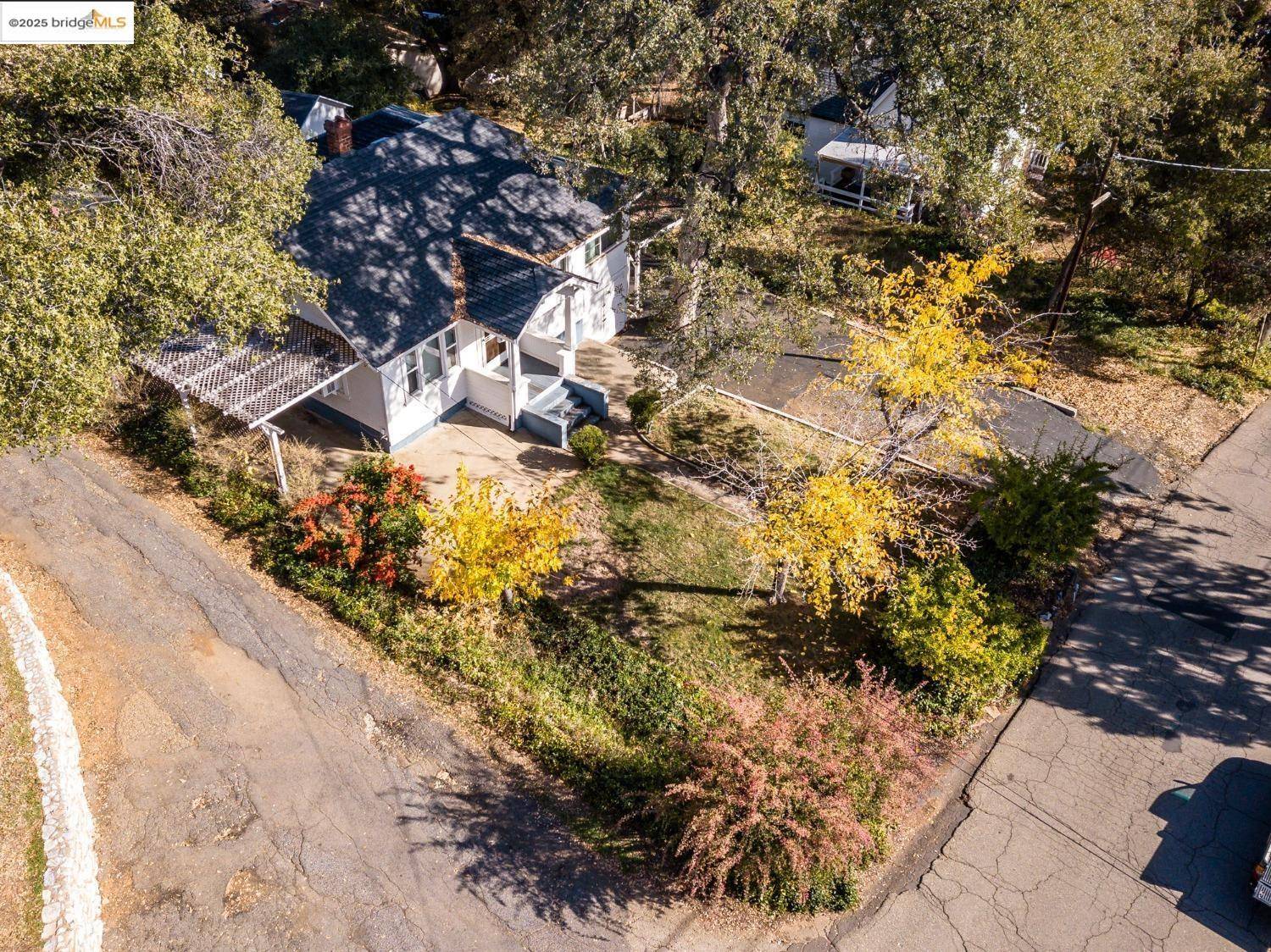 Sonora, CA 95370-1230,85 Banner