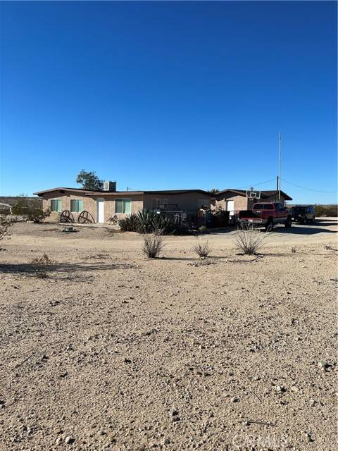 Twentynine Palms, CA 92277,71688 MACRAE RD