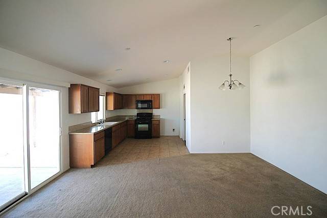 Barstow, CA 92311,913 Wren CT