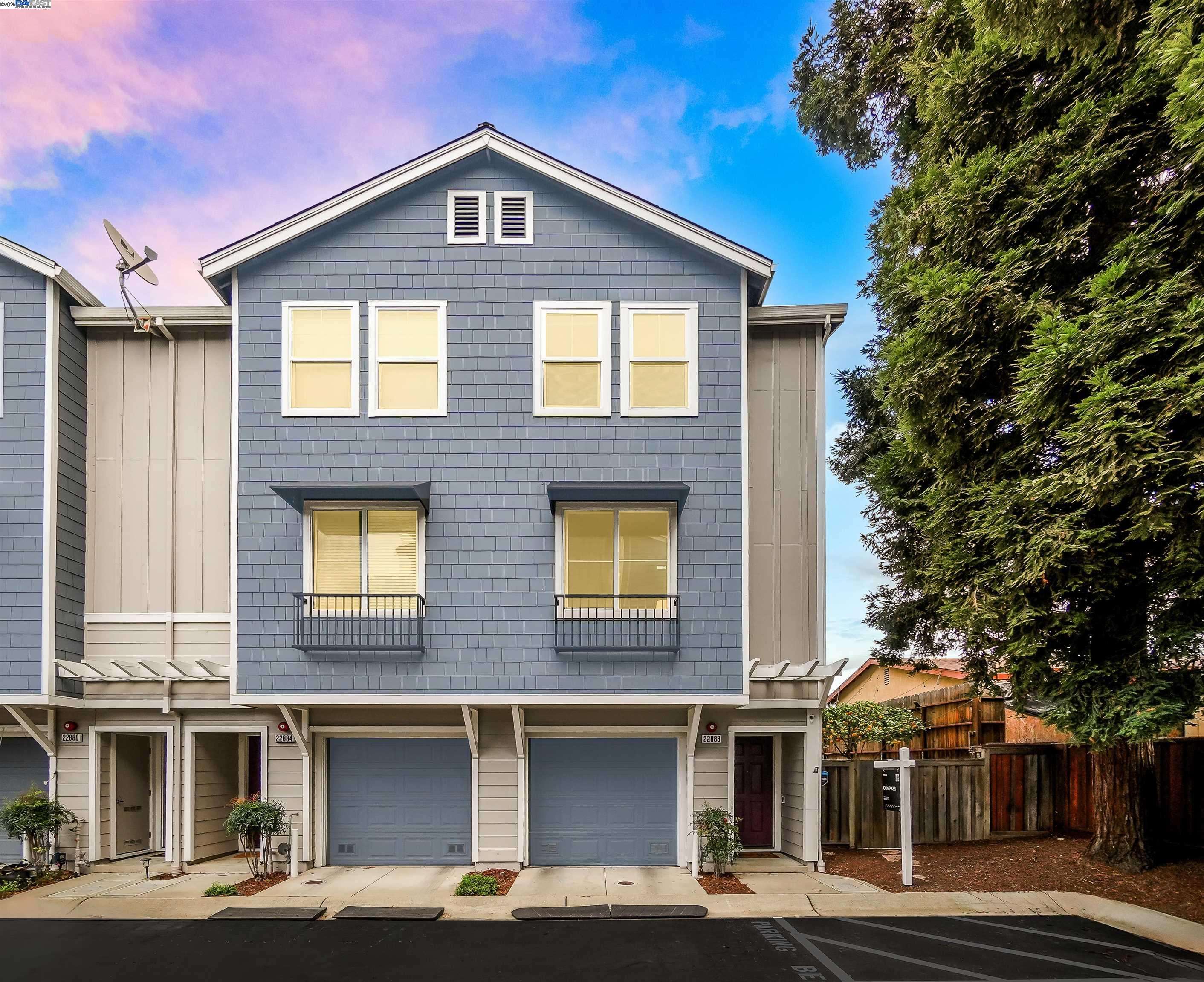 Hayward, CA 94541,22888 Charing St