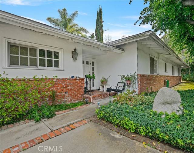 Studio City, CA 91604,3004 Laurel Canyon Blvd