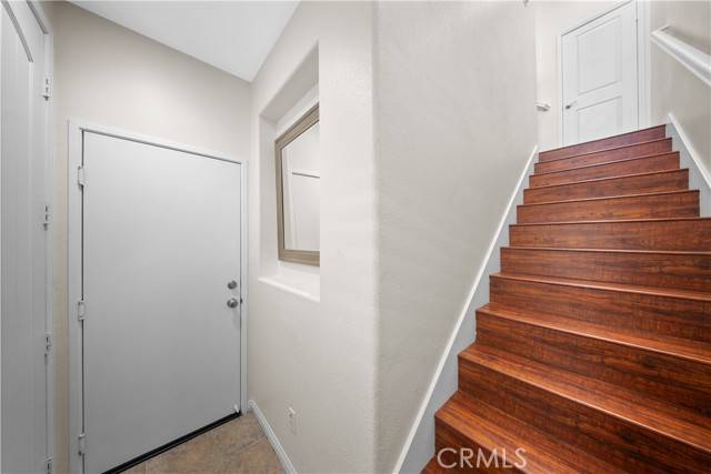 Saugus, CA 91350,19548 Laroda LN