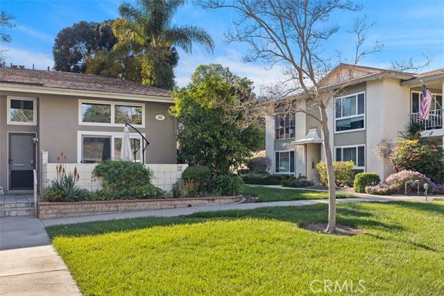Laguna Woods, CA 92637,62 Calle Aragon B
