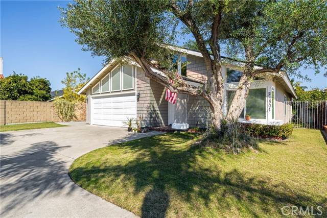 Lake Forest, CA 92630,21501 Via Sombreada