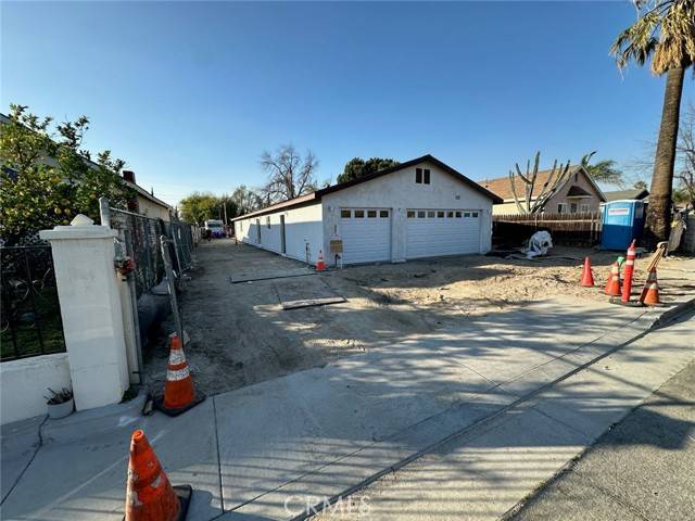 Jurupa Valley, CA 92509,3883 Wallace