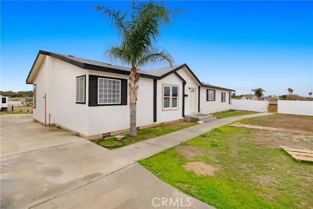 Menifee, CA 92584,27321 La Piedra RD