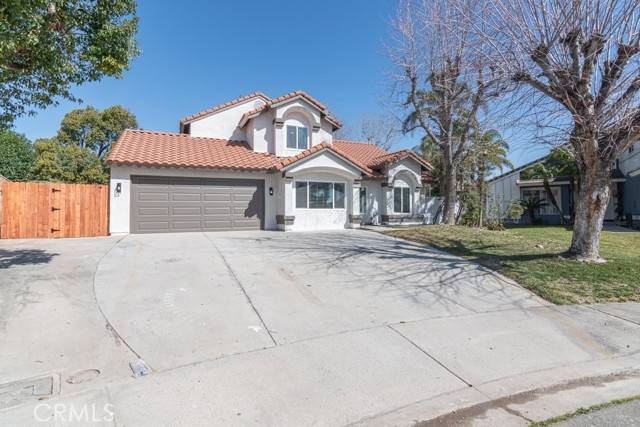 Fontana, CA 92336,14950 Blue Lake CT