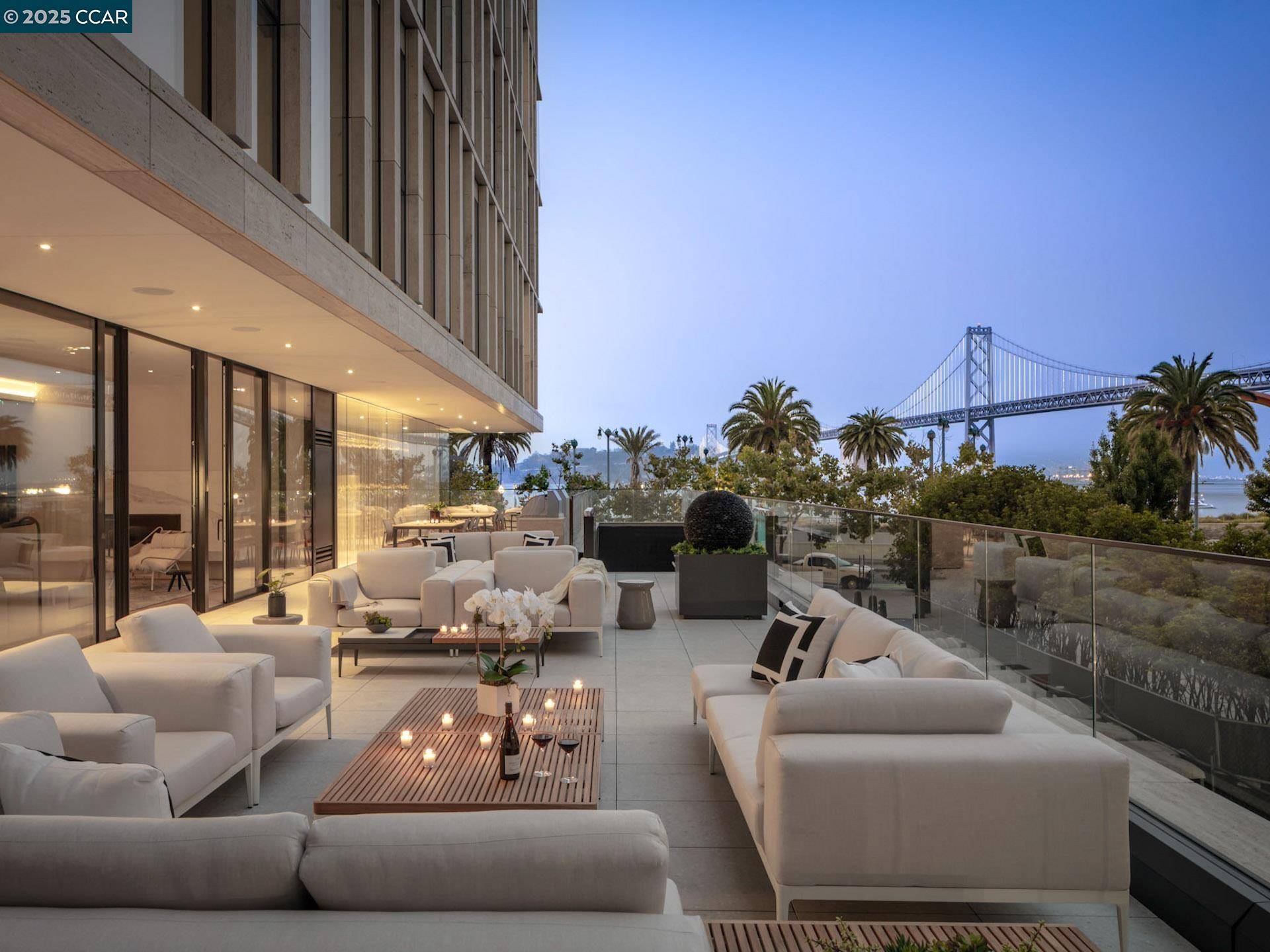 San Francisco, CA 94105,1 Steuart Ln 1103