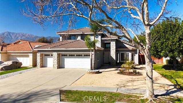 Fontana, CA 92336,15946 Sunburst DR