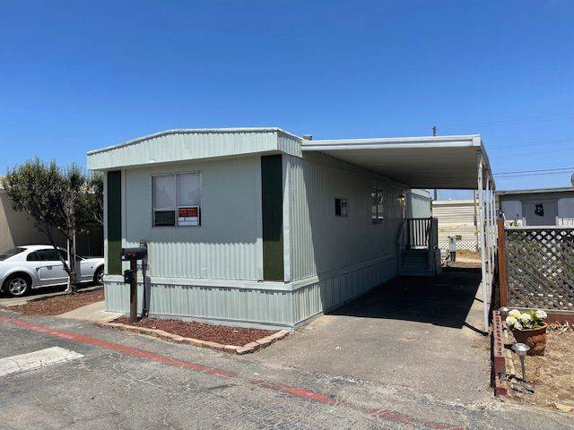 Lompoc, CA 93436,610 E Pine ST 80