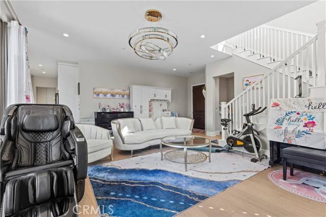 Irvine, CA 92602,110 Donati