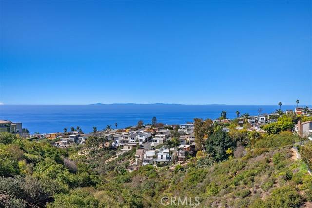 Laguna Beach, CA 92651,1065 Santa Ana ST