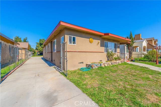 Lynwood, CA 90262,3557 Palm AVE
