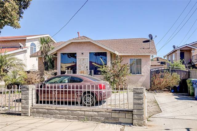Wilmington, CA 90744,1036 N Fries AVE