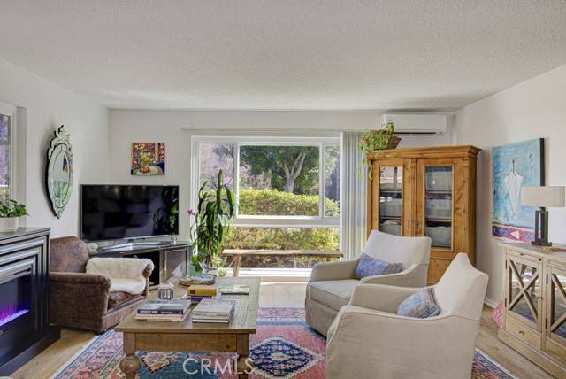 Laguna Woods, CA 92637,121 Via Estrada B