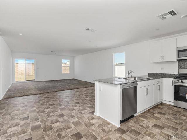 Hemet, CA 92545,5106 Belle WAY