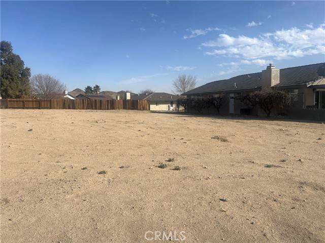 Helendale, CA 92342,27239 Aspen CT