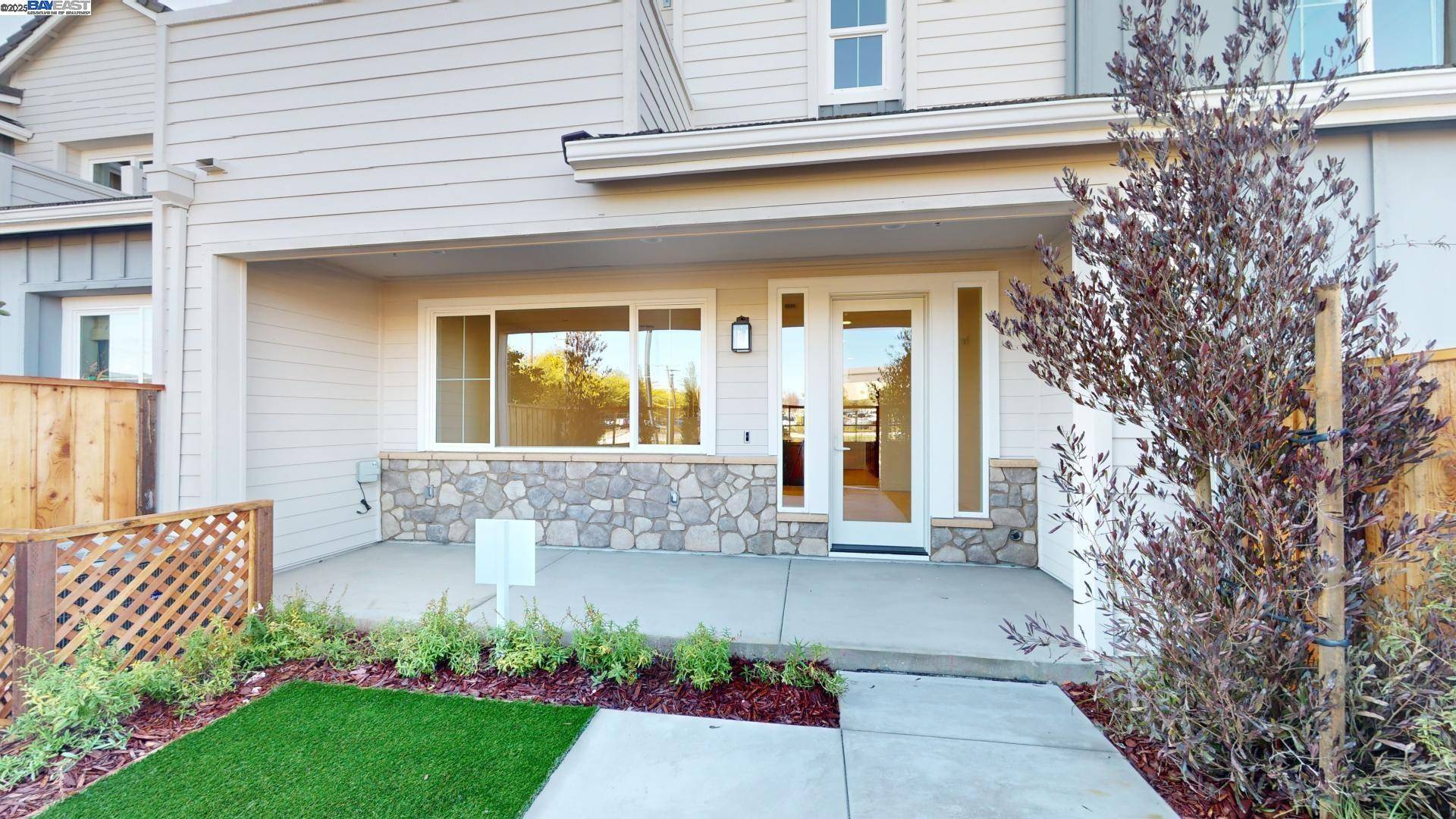 Napa, CA 94558,117 Compass Drive 1801