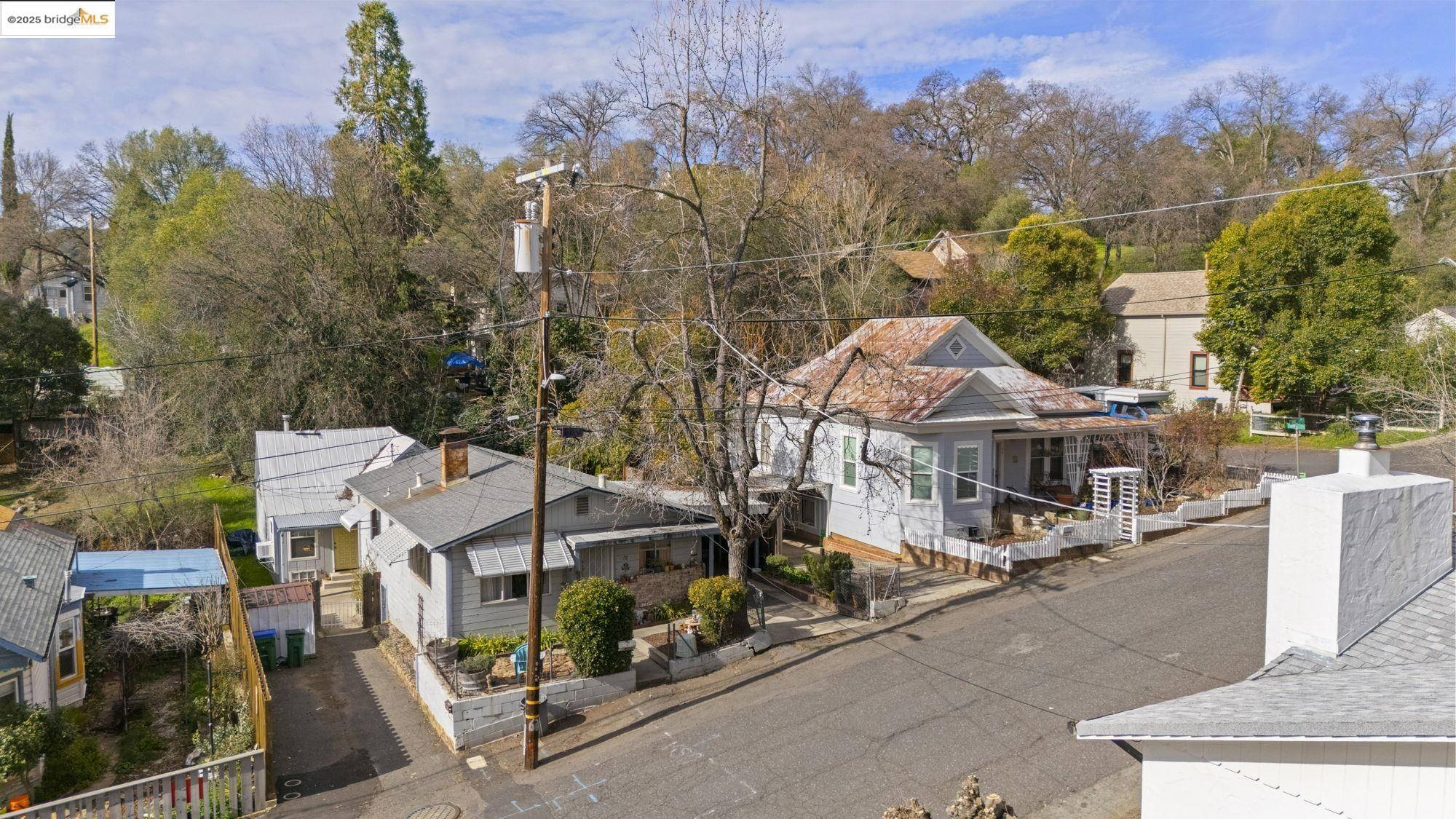 Sonora, CA 95370,78 Oak St