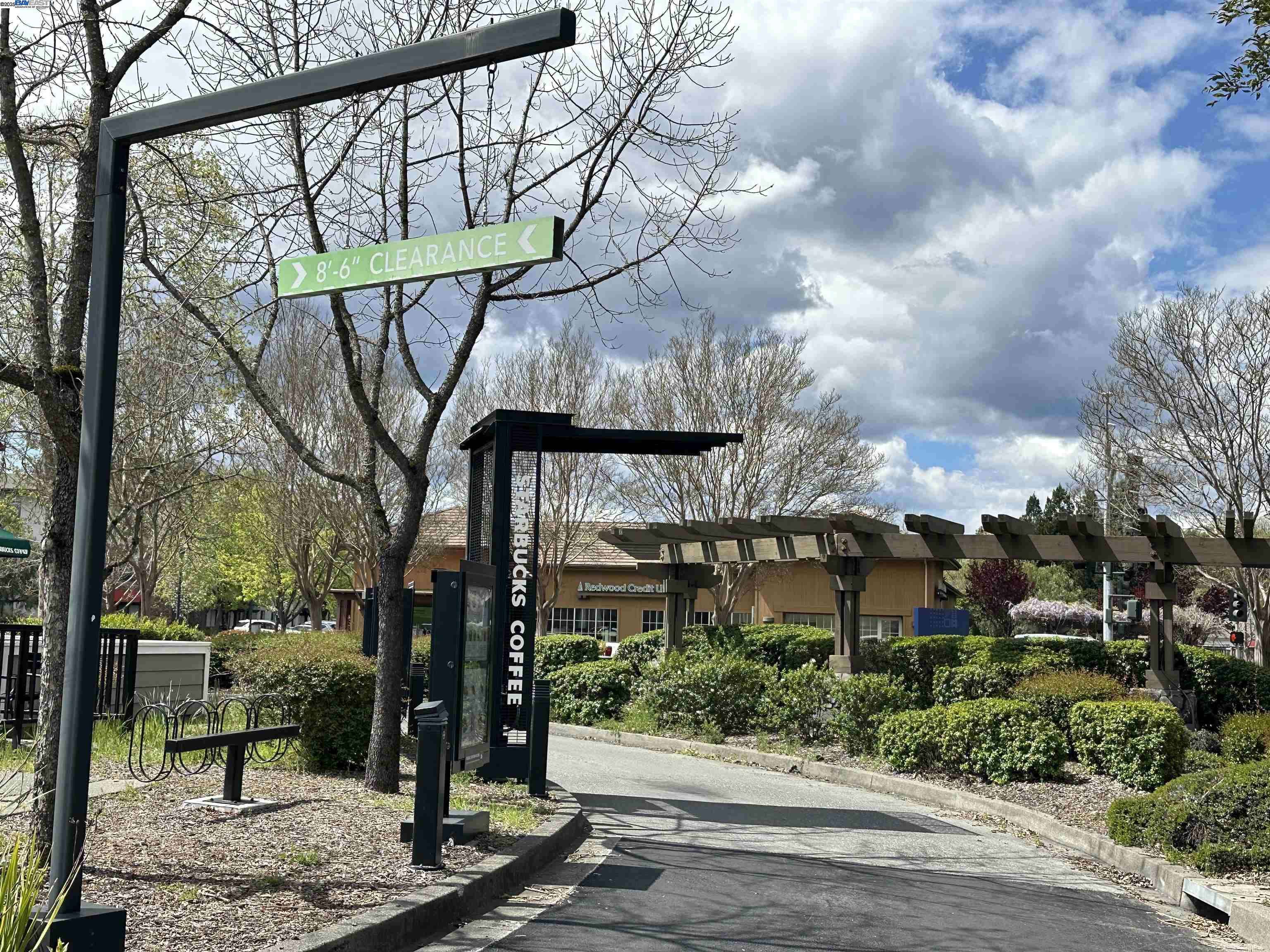 Windsor, CA 95492,9000 Brooks Rd