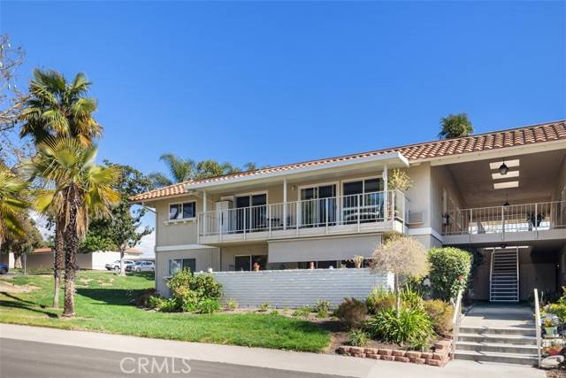 Laguna Woods, CA 92637,633 Ave.Sevilla B