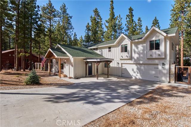 Big Bear Lake, CA 92315,42360 Juniper DR