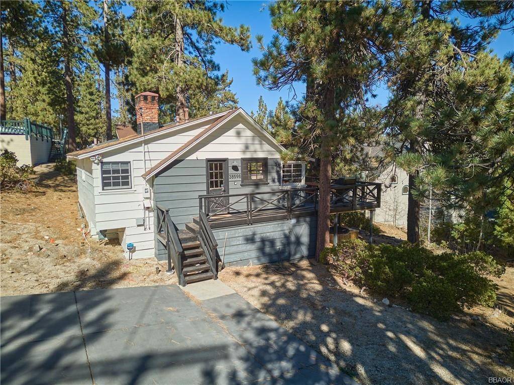 Big Bear Lake, CA 92315,38598 Talbot DR