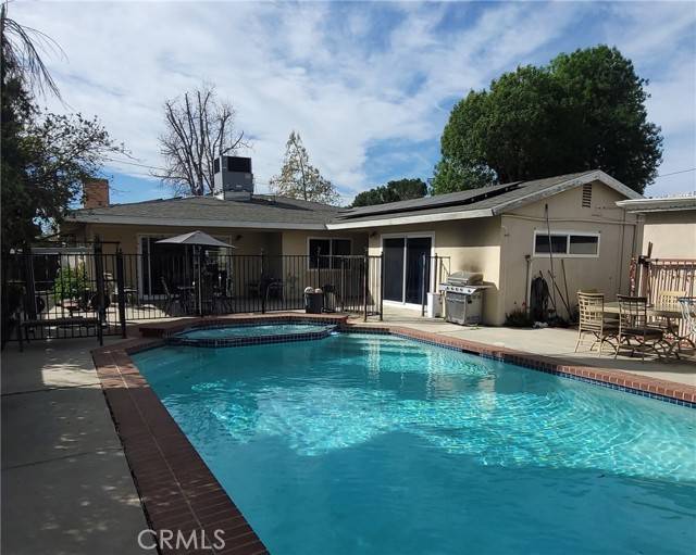 Winnetka, CA 91306,8600 Mason AVE