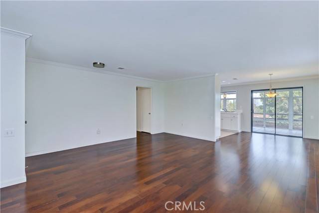 Laguna Woods, CA 92637,3200 Via Buena Vista C