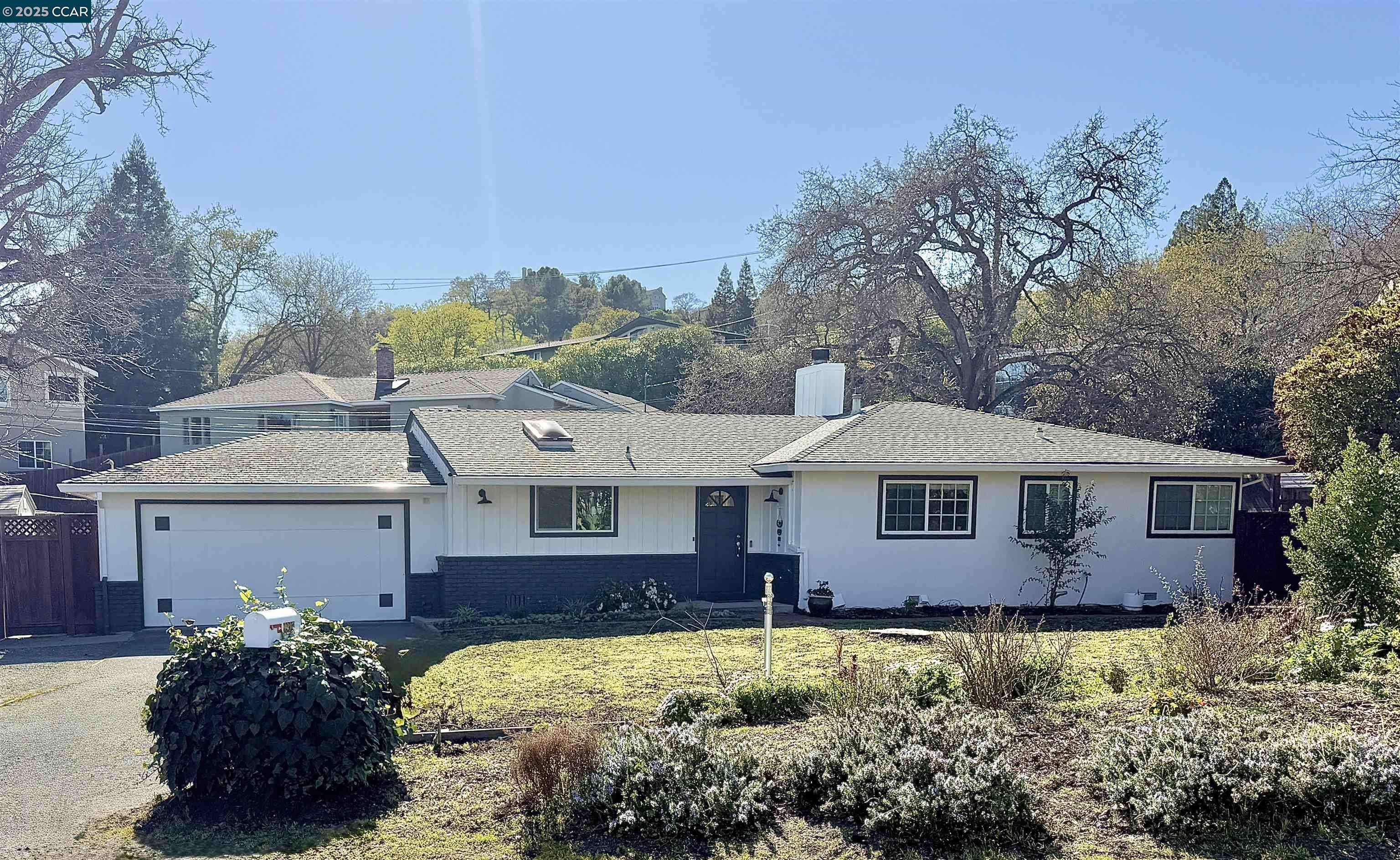 Walnut Creek, CA 94597,2225 Overlook Dr