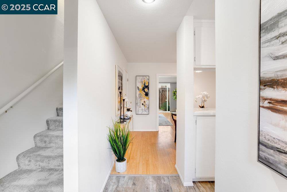 Walnut Creek, CA 94596,1411 Creekside Dr 11