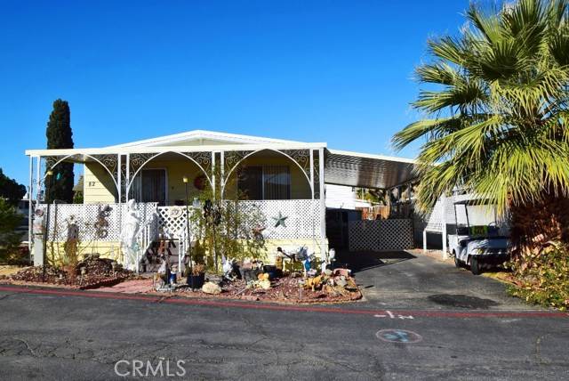 Yucca Valley, CA 92284,7425 Church ST 82