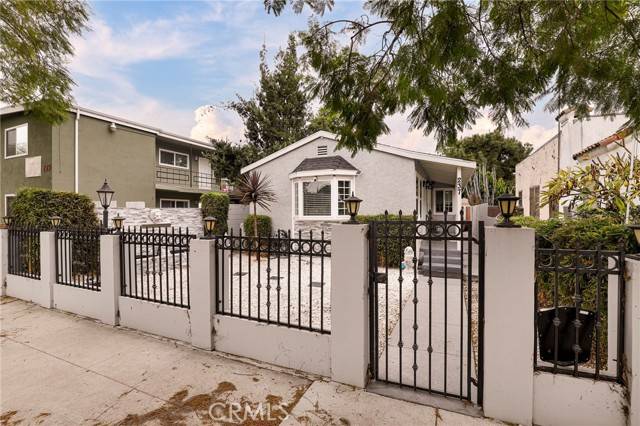 Long Beach, CA 90805,237 E 57th ST