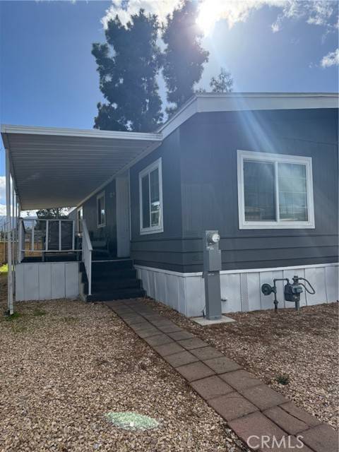 Lake Elsinore, CA 92530,300 N Ellis ST 3