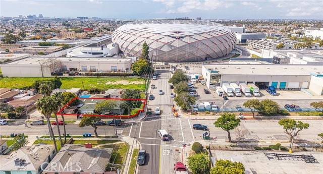 Inglewood, CA 90303,3800 W 102nd ST