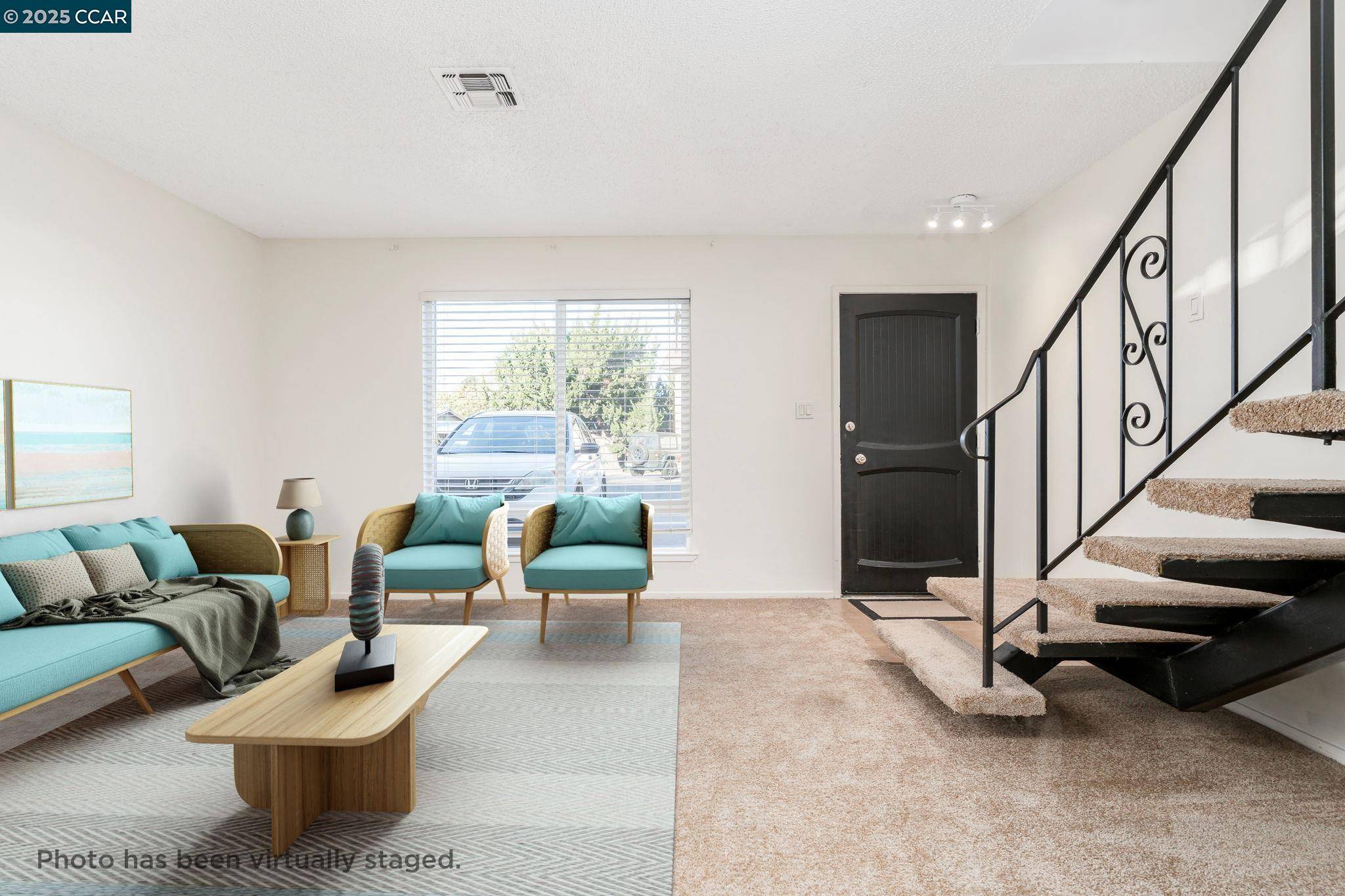 Vacaville, CA 95688-3631,490 Edgewood Dr 22