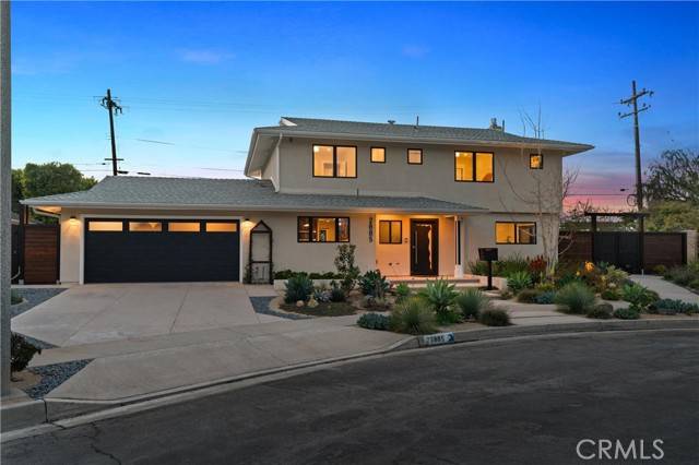 Costa Mesa, CA 92626,2885 Europa DR