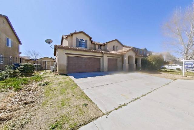 Lancaster, CA 93536,6048 Oak Fence LN